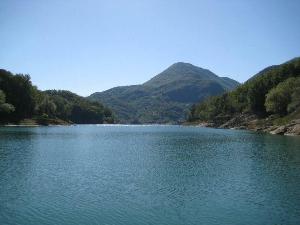 Agriturismo I Due Regni Petrella Salto Eksteriør bilde
